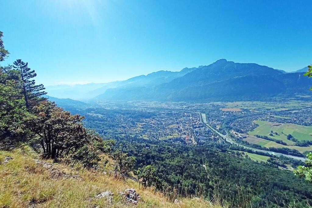 Le Calme A 5 Mn Du Centre Ville - La Lisiere T2 ボンヌヴィル エクステリア 写真